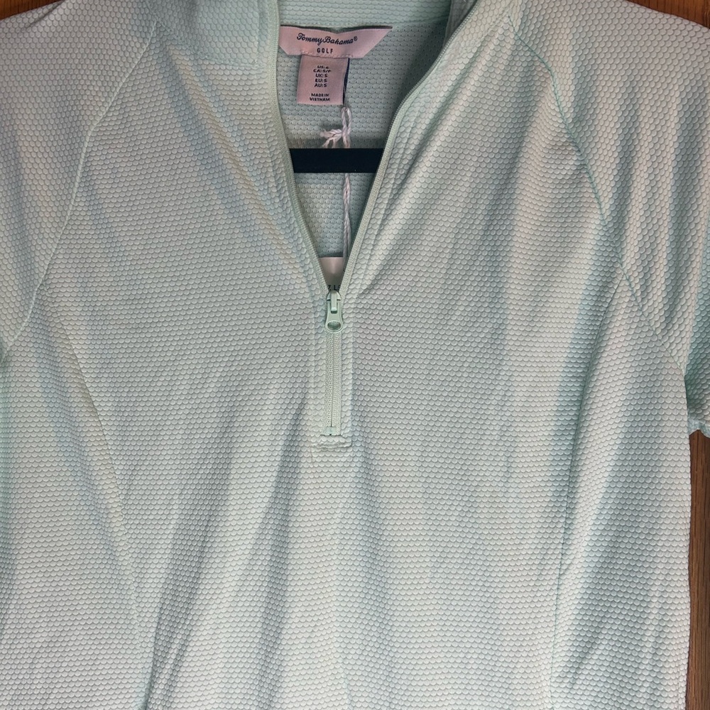 Tommy Bahama Womens Golf 1/4 Zip Pullover Small NWT Performance Top - Picture 4 of 8